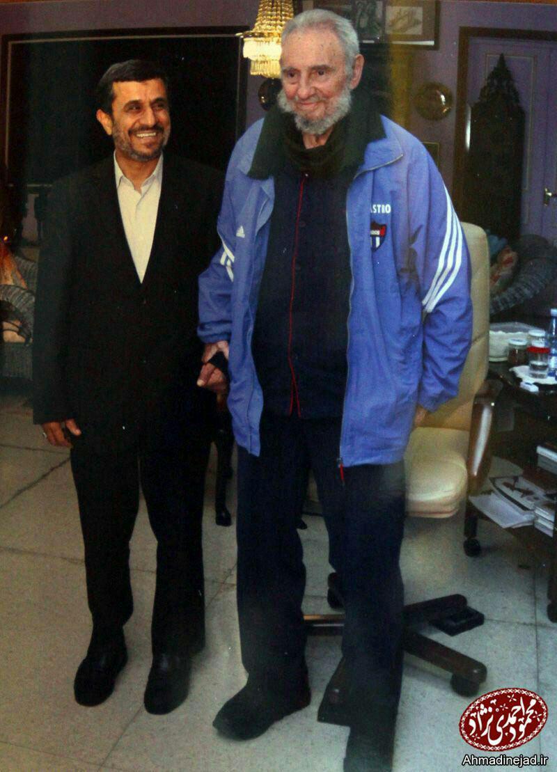 تصویری کمتر دیده شده از احمدی نژاد در کنار فیدل کاسترو