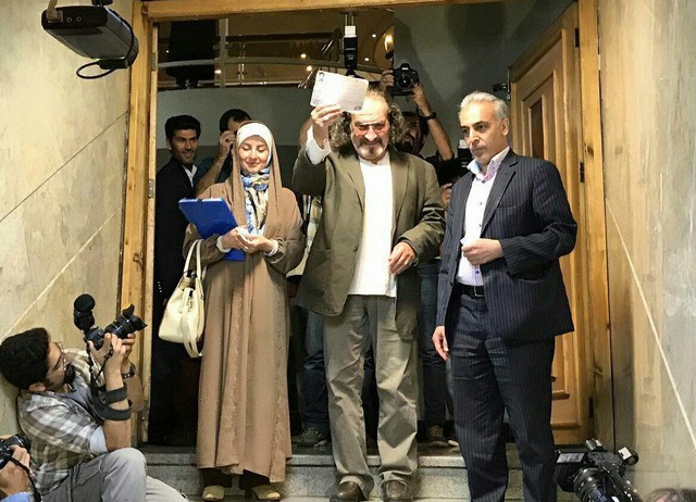 مشاور رسانه ای احمدی نژاد در وزارت کشور/عکس