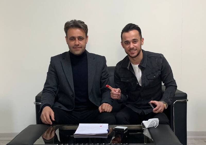 یک پرسپولیسی شاگرد کمالوند شد +عکس
