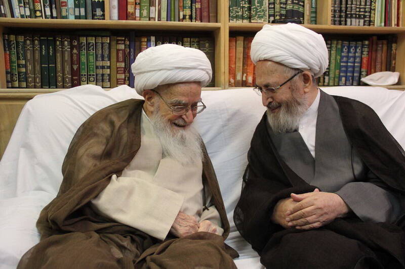 دیدار آیت الله سبحانی با حضرت آیت الله صافی گلپایگانی دیدار آیت الله سبحانی با حضرت آیت الله صافی گلپایگانی