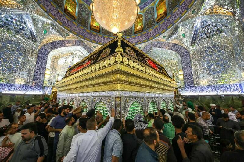 حال و هوای حرم نورانی امیر المومنین علیه السلام در شب نوزدهم ماه رمضان حال و هوای حرم نورانی امیر المومنین علیه السلام در شب نوزدهم ماه رمضان