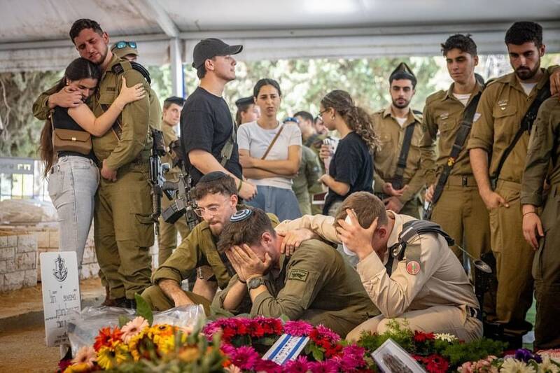 در آستانه یک سالگی نبرد غزه؛ رژیم صهیونیستی همچنان از پس یک سازمان کوچک برنیامده است/ صهیونیستها درباره نتایج جنگ غزه چه میگویند؟