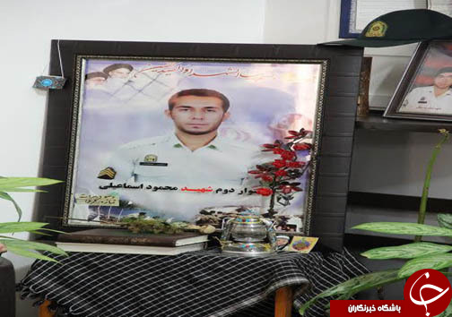 اهتزاز پرچم امنيت و آرامش کشور با نثار خون شهدا + تصاویر