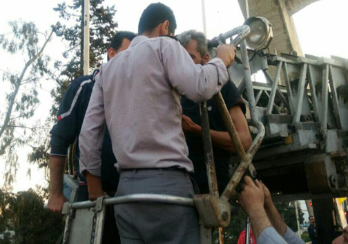 خودکشی نافرجام مرد میانسال + تصاویر خودکشی نافرجام مرد میانسال + تصاویر