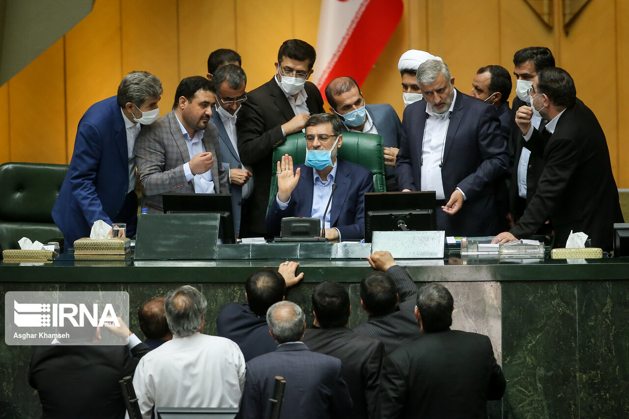 تصاویر: جلسه علنی مجلس شورای اسلامی تصاویر: جلسه علنی مجلس شورای اسلامی