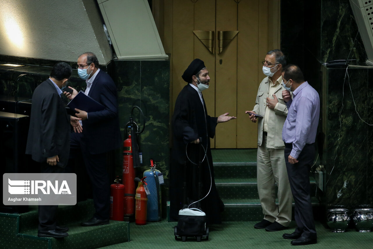تصاویر: جلسه علنی مجلس شورای اسلامی تصاویر: جلسه علنی مجلس شورای اسلامی