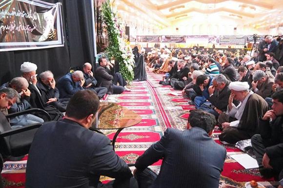 مراسم  بزرگداشت آیت الله هاشمی رفسنجانی در مصلای ساری به میزبانی آیت الله طبرسی و استاندار مازندران