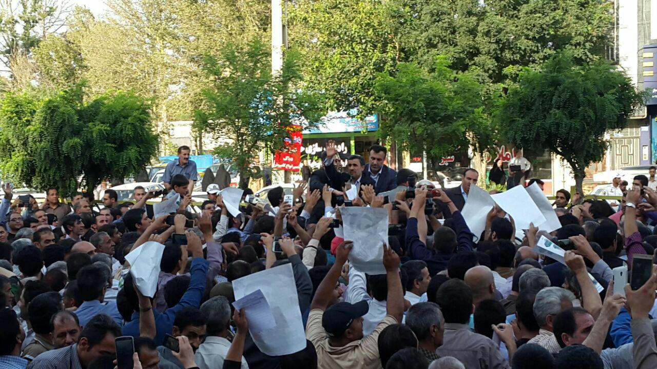 برگزاری گردهمایی بزرگ بازخوانی و تبیین خط امام و رهبری با سخنرانی دکتر احمدی نژاد در ملارد + تصاویر 